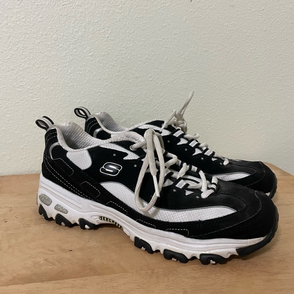 Skechers D'Lites Biggest Fan Woman Shoes - Black - 8.5